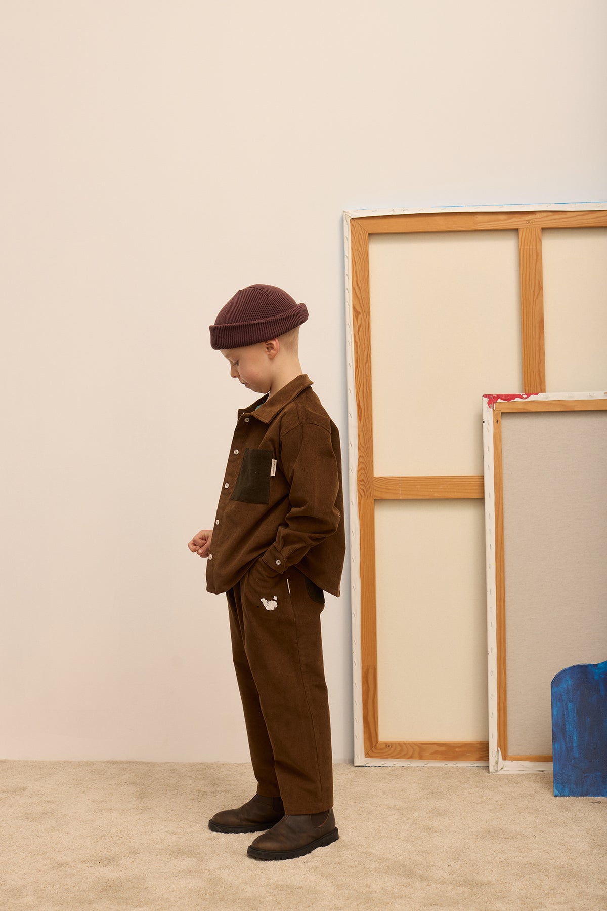 Pom pom dog corduroy pants