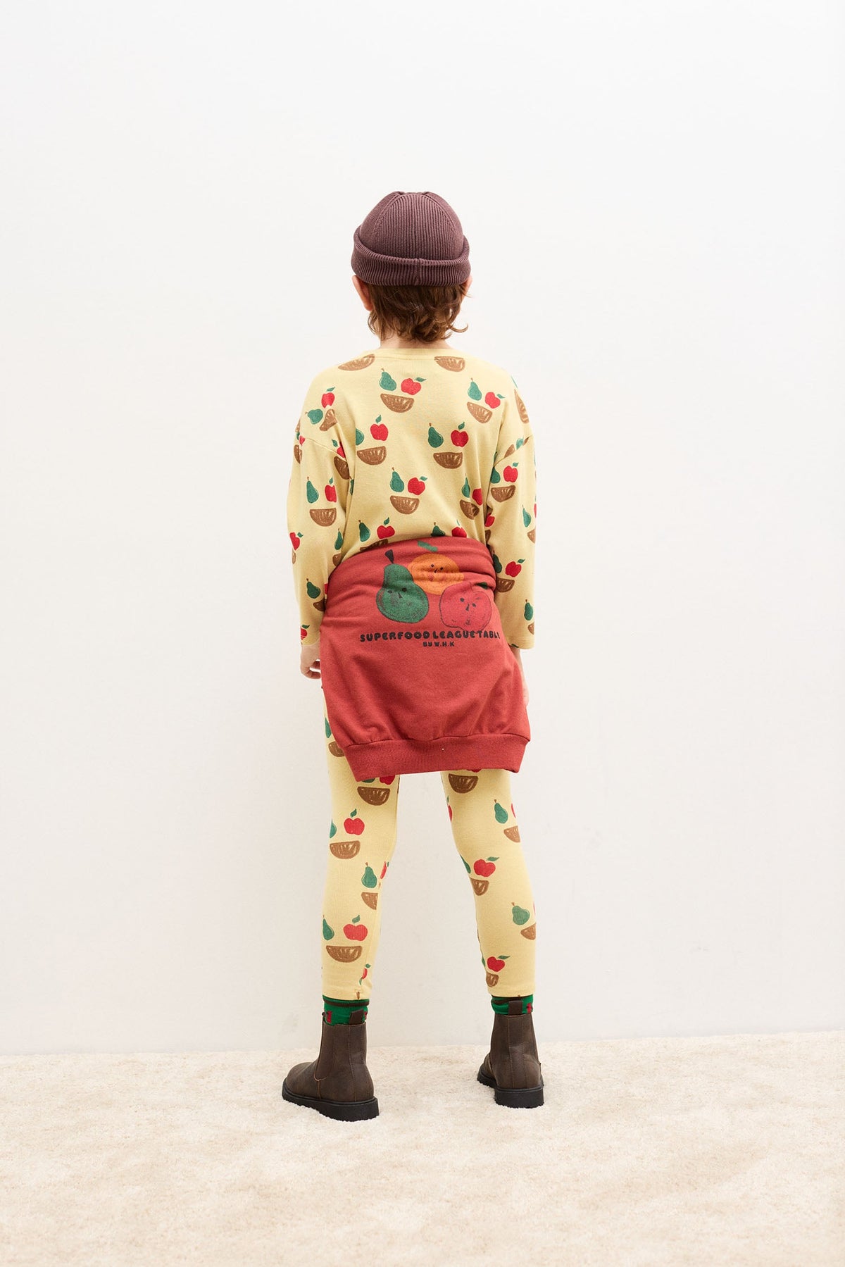 Fruity all over leggings