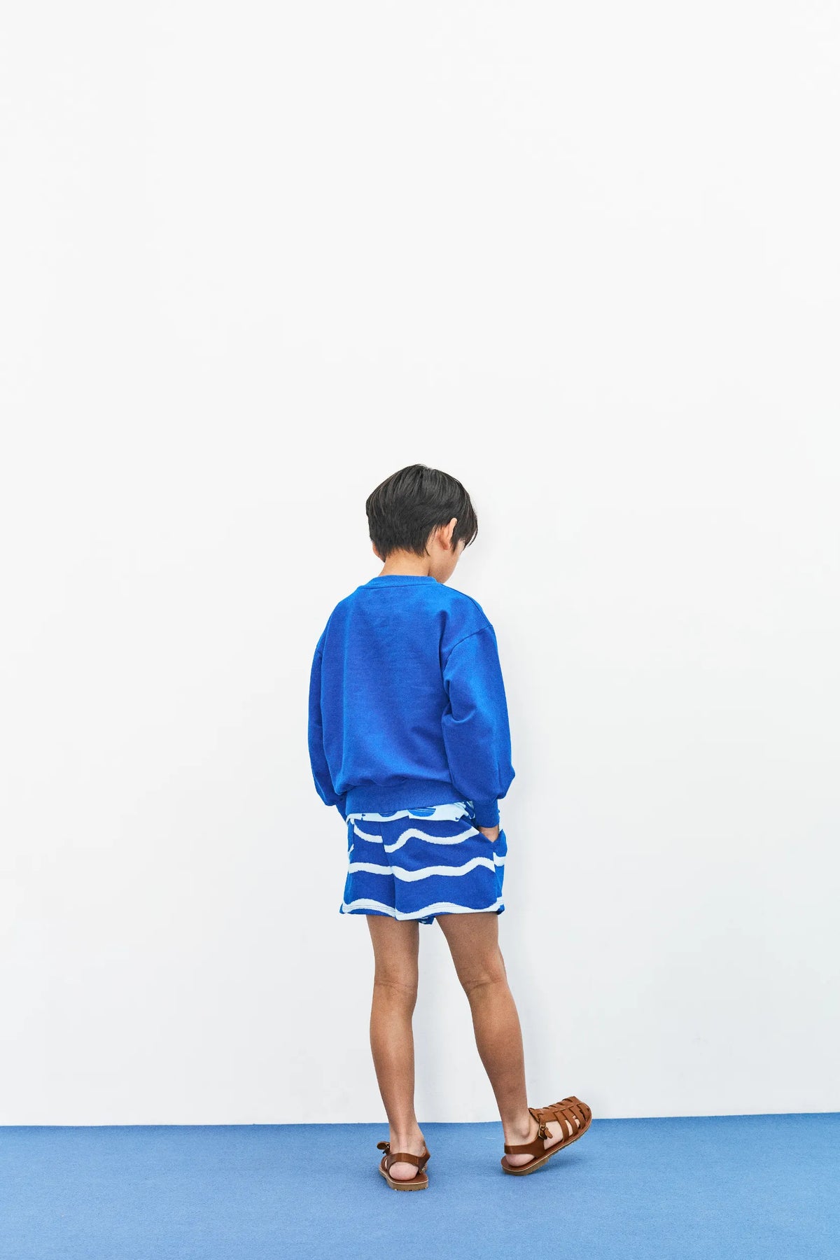Cloud shape sweatshirt