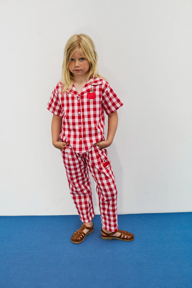 Apple carrot pants