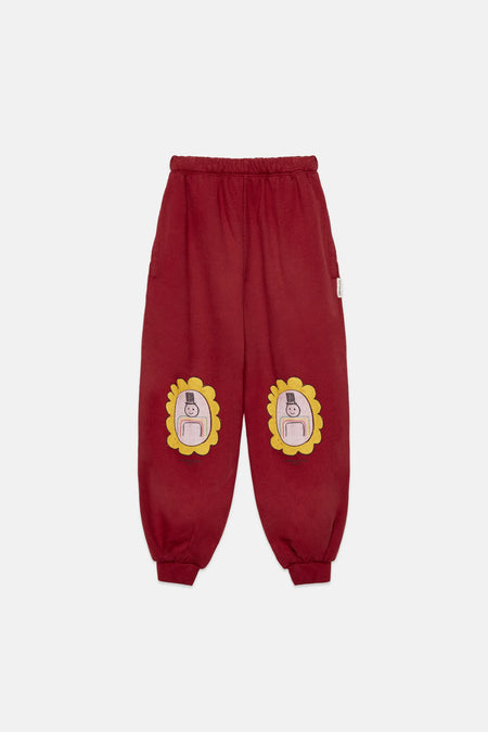 The mayor sweatpants