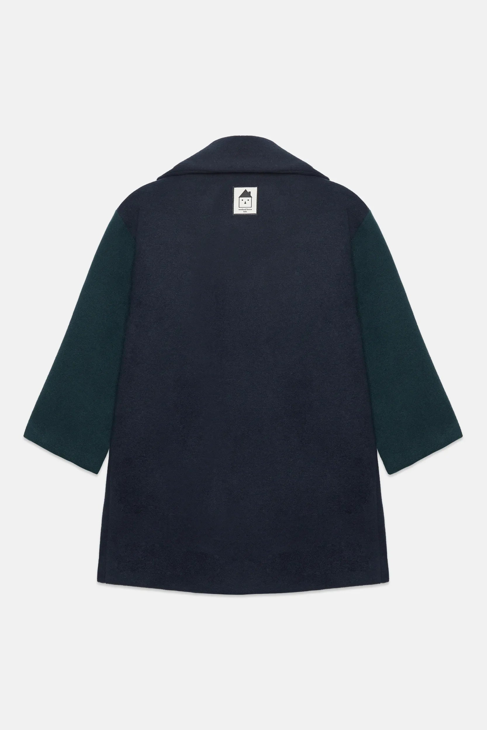 Twin sleeves coat