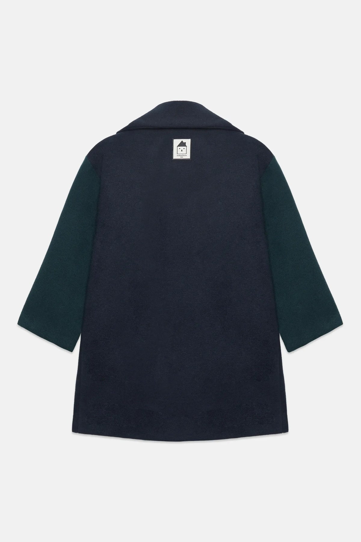 Twin sleeves coat