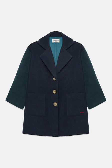Twin sleeves coat